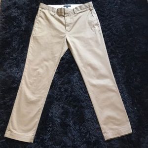 Banana Republic Aiden Chino Pant 32/30